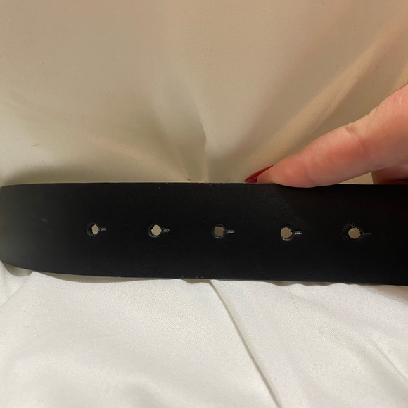 Guess Square Belt - Picture 2 of 4